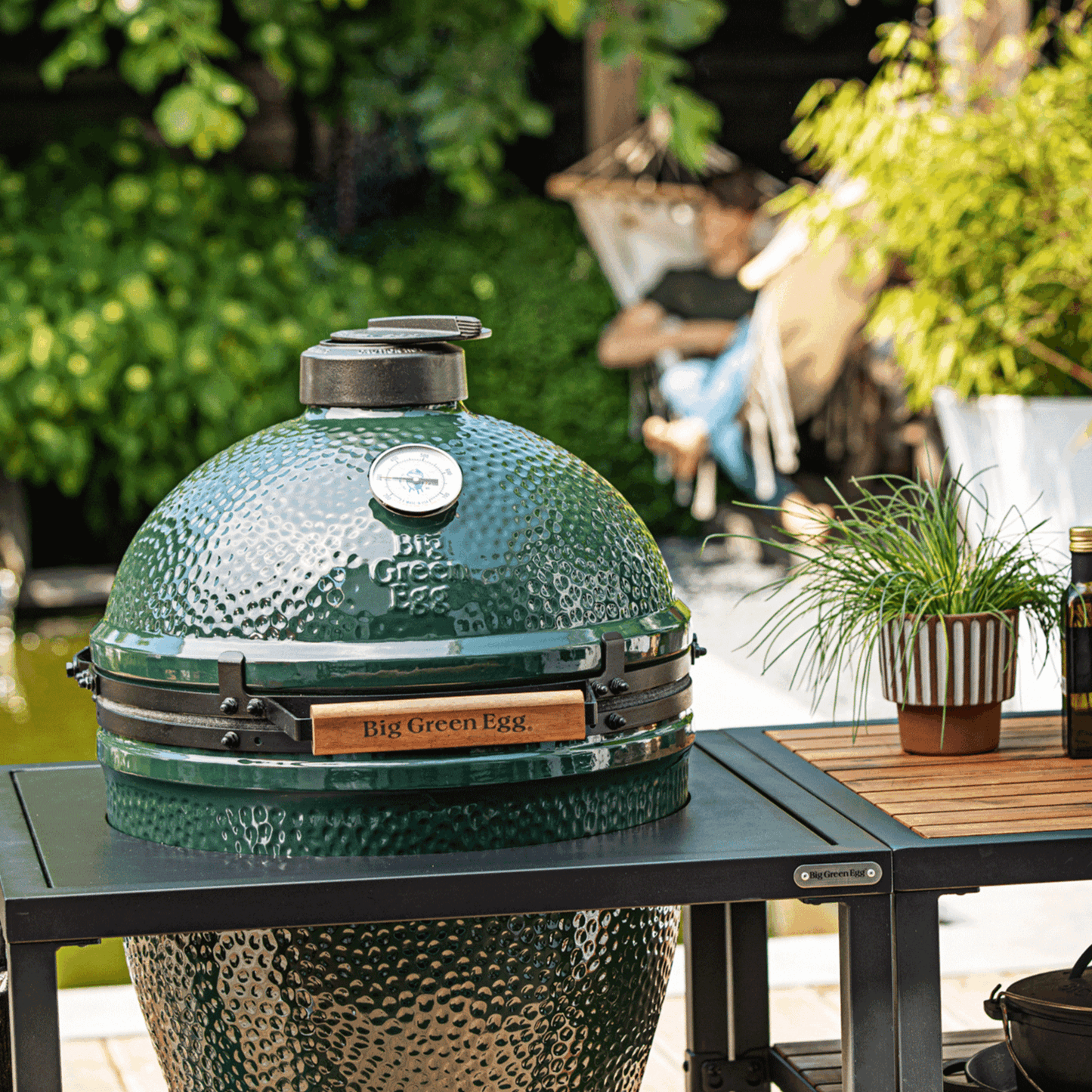 Large Big Green Egg in Modular Nest with Expansion and 3 Acacia Inserts Package